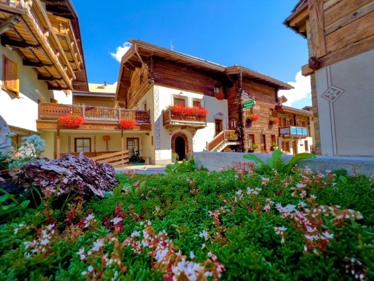 Hotel Garni Francescato Livigno Exterior foto
