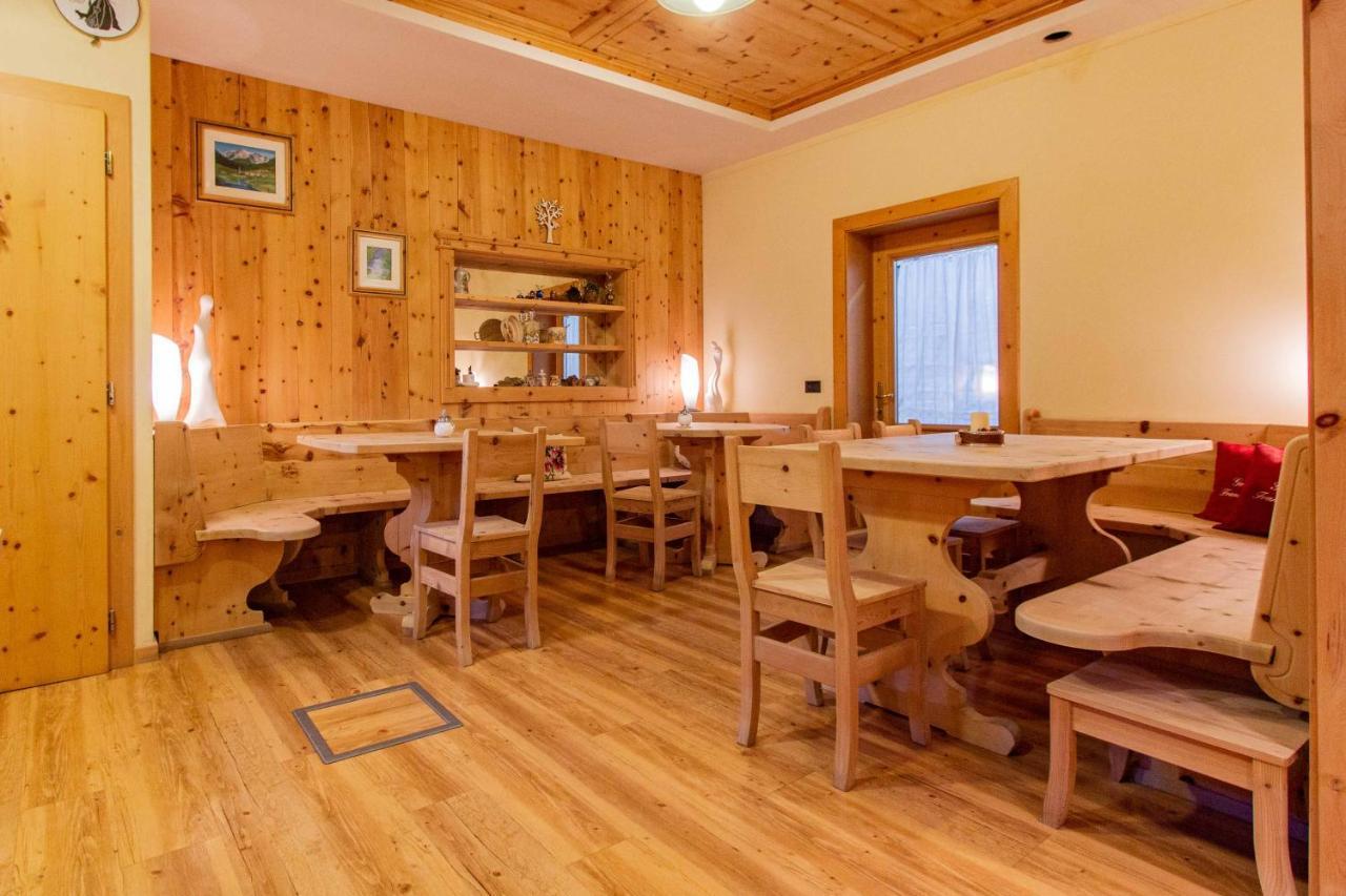 Hotel Garni Francescato Livigno Exterior foto