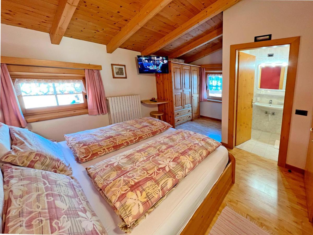 Hotel Garni Francescato Livigno Exterior foto