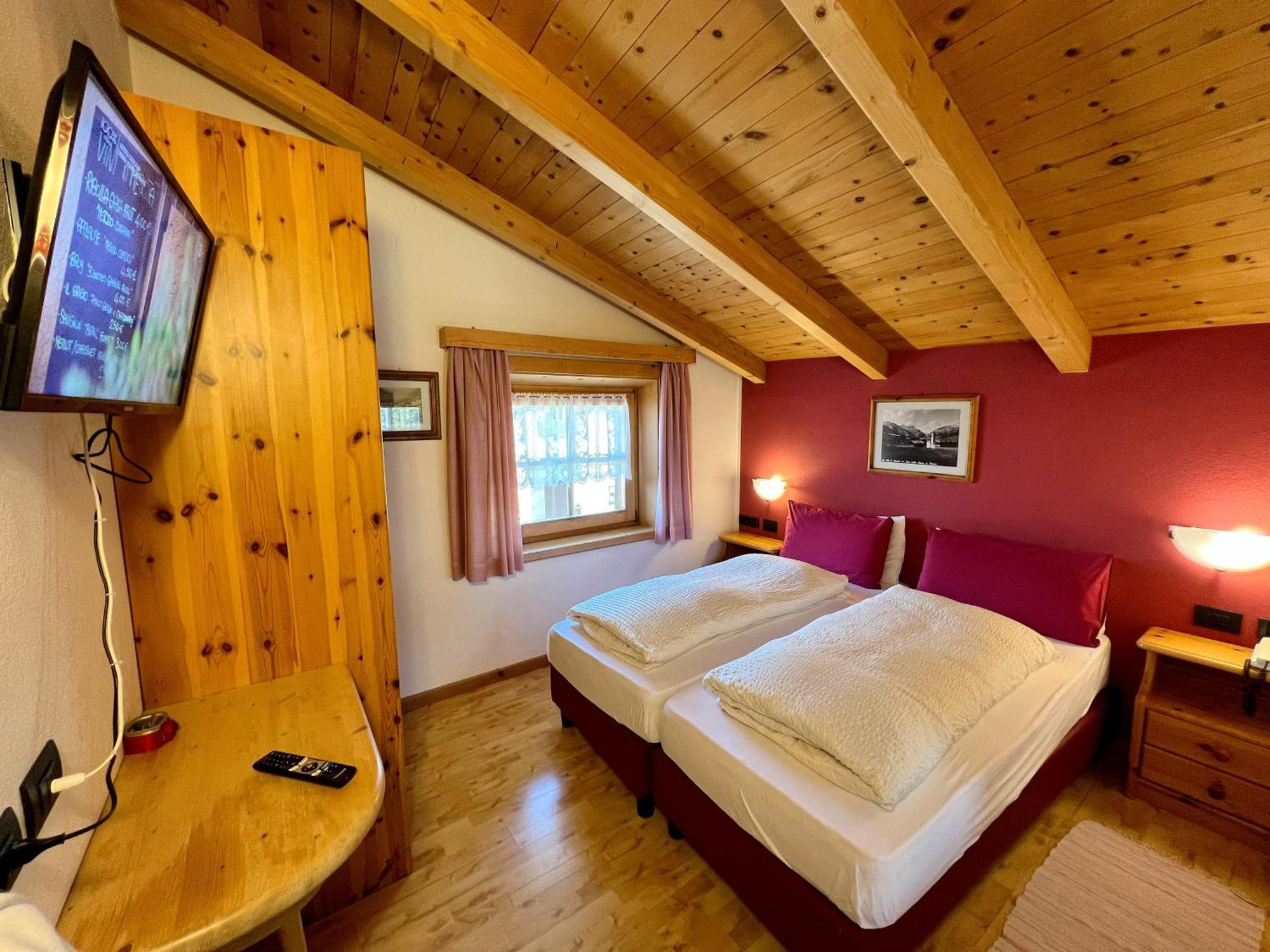 Hotel Garni Francescato Livigno Exterior foto